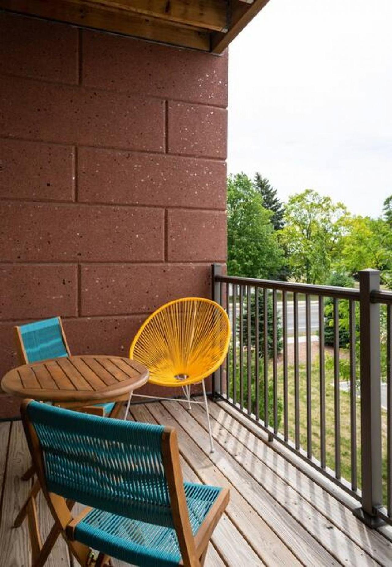 New Happy Trail 2Br Condo Close To Downtown Traverse City Eksteriør bilde